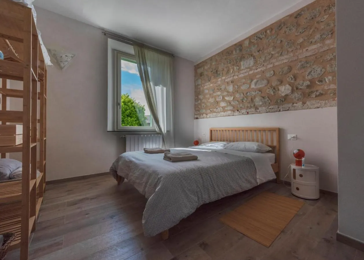 Il Giardino Di Marzo Guest House Monti di Licciana Nardi Itálie